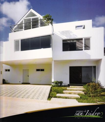 Exclusiva casa, Z.16, Campos de San Isidro 2