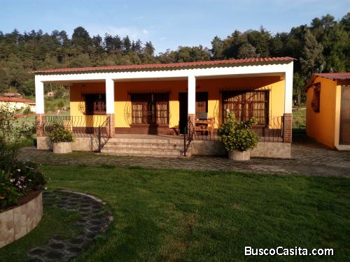Preciosa casa en km 86 Tecpan, ideal para vivienda, fines de semana, eventos