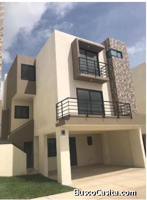 Casa Zona 16