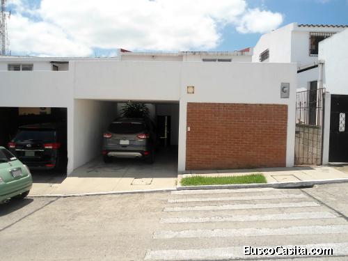 Vendo Casa en zona 16