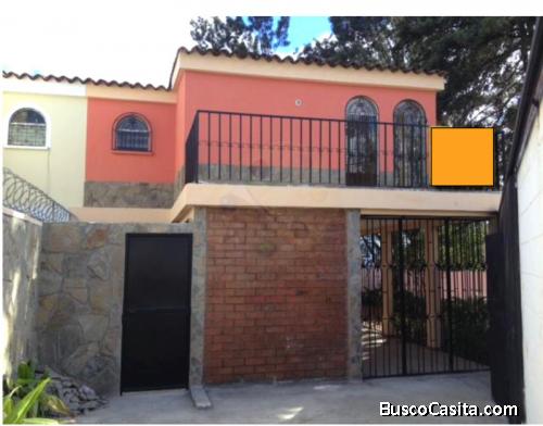 Casa en venta San Cristóbal Blvd. Sur Valle Dorado