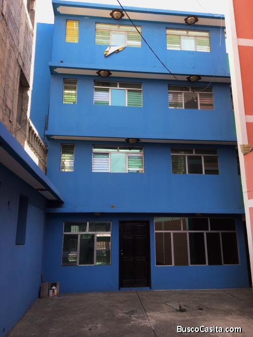 Vendo casa de 4 niveles, 10 cuartos , en La Esperanza, Quetzaltenango.
