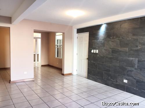 VENDO CASA ZONA 4 DE MIXCO SAN AGUSTIN
