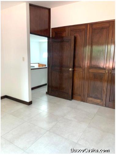 Townhouse en Venta Zona 14