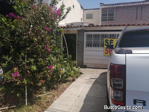 Bosques de san Nicolás, vendo casa 