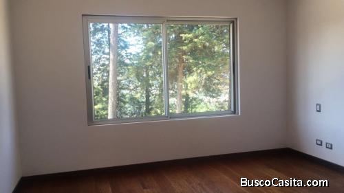 CASA EN VENTA ZONA 16