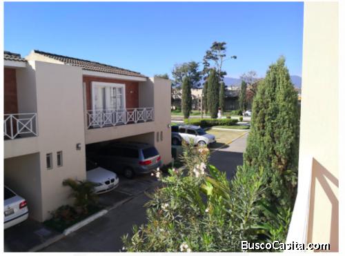 VENDO BELLA CASA BOSQUES DE LA FONTANA ZONA 4 MIXCO