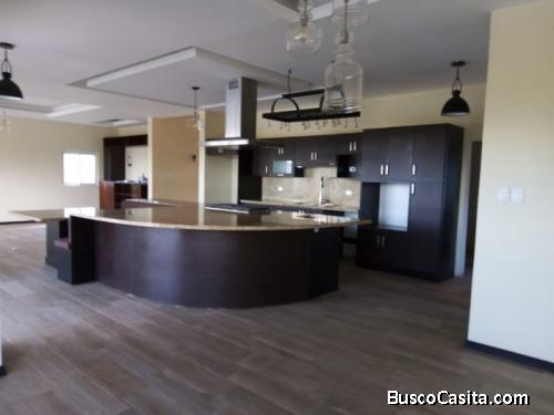 Venta Amplia y exclusiva casa en Santa Catarina Pinula