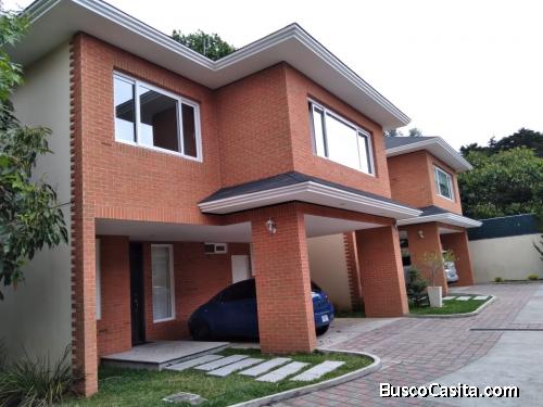 Casa En Venta En Km. 13.5 Carretera A Muxbal