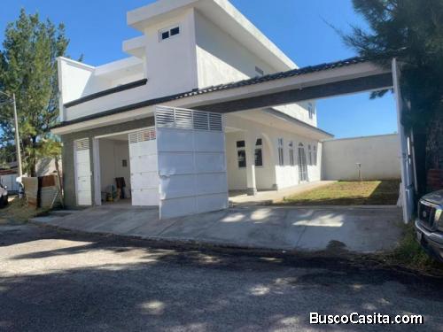 CityMax Antigua vende casa en Zona 8 de Mixco 