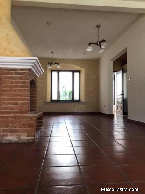 CityMax Antigua vende casa en residencial de Antigua 