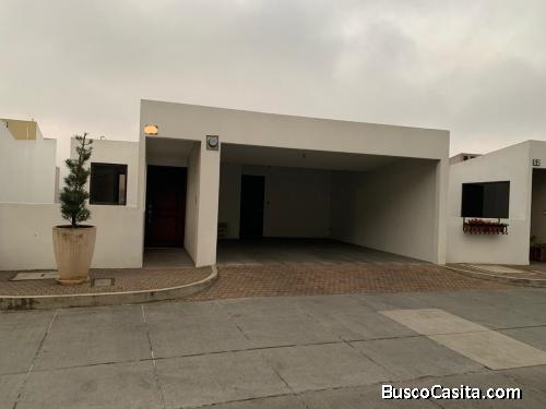 VENTA DE CASA SANTUARIA MUXBAL