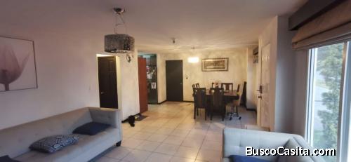 CASA EN VENTA EN HACIENDA DE LAS FLORES