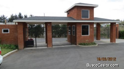 Casa en Venta Condominio en km. 16 entrada a Olmeca