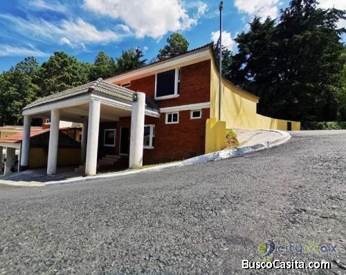 Casa en venta en km. 18.5 Carretera Salvador