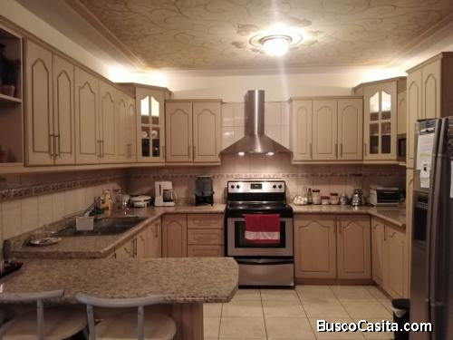 Vendo Casa en Zona 16
