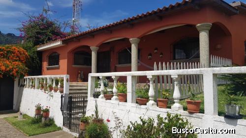 VENTA DE CASA EN SANTA LUCIA MILPAS ALTAS