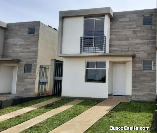 En Fraijanes Casas de 1 y 2 Niveles a 1.5 kilómetros del parque y municipalidad