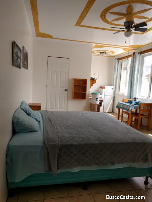 VENTA Edificio de 3 Niveles Apartamentos en Panajachel