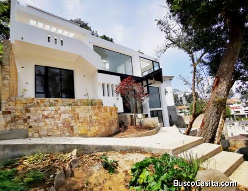 CASA NUEVA EN LAS CUMBRES ZONA 16, AMPLIO TERRENO, CONTAMOS CON FINANCIAMIENTO PROPIO