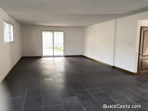VENDO CASA ZONA 16