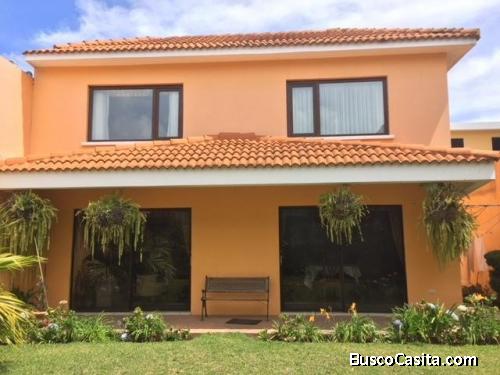Casa en Venta 4 Habitaciones Km 16.5 CES