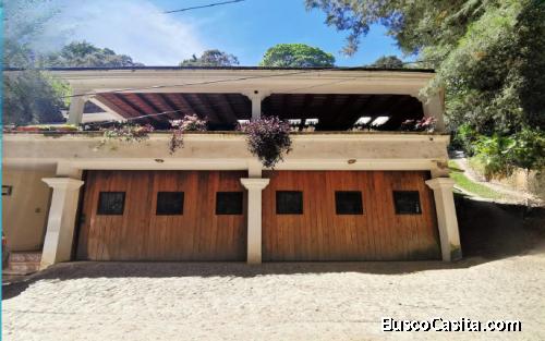 Casa en Venta en el Sector del Encinal Zona 7 de Mixco