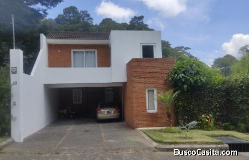 CASA 3 NIVELES EN VENTA VISTAS DE SAN JOSE CAES