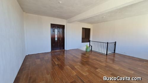 Casa nueva en venta en Loma Real San Cristóbal Z8 Mixco