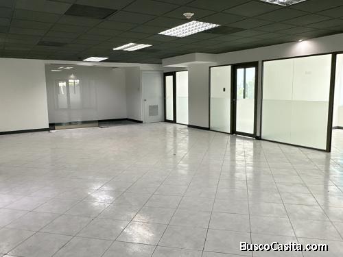 OFICINA EN VENTA EN REFORMA 10, ZONA 10