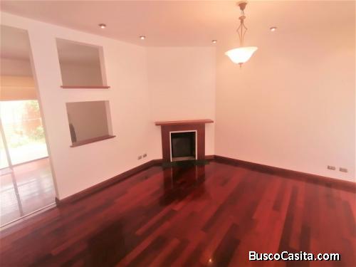 Casa en venta Santa Rosalia 4 habitaciones 4 parqueso