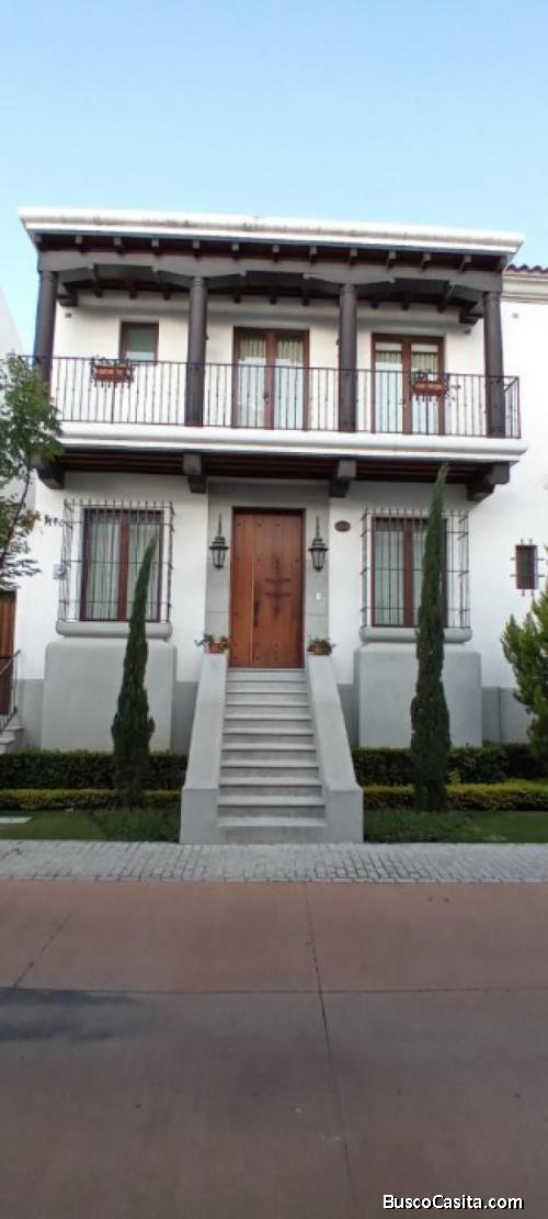 Casa De Lujo En Venta En Planos En Zona 16 Guatemala; Idi: 136704