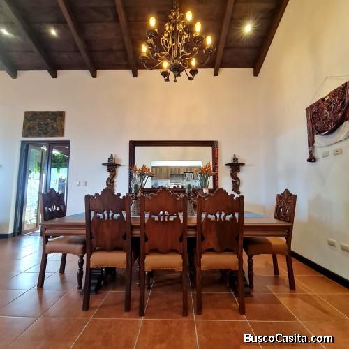 CASA RESIDENCIAL EN CONDOMINIO CORTIJO DE LAS FLORES CIUDAD VIEJA