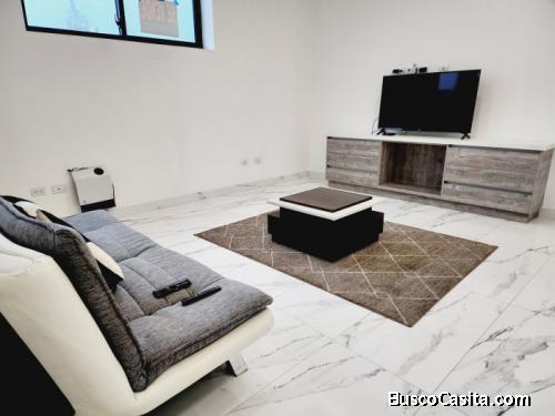 En Venta Casa en La Fontana CAES