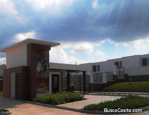 Casa  En Venta Tipo Vestra, Casa Florentina Premier; Idi: 124168