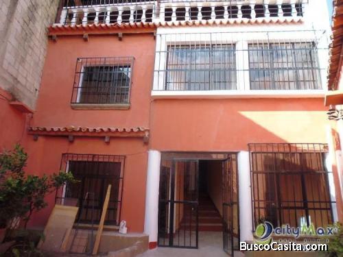 Casa Grande En Alquiler En Las Victorias, Jocotenango. ; Idi: 99798