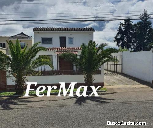 VENDO casa en San José Pinula.  Terreno  12 x 36 mts