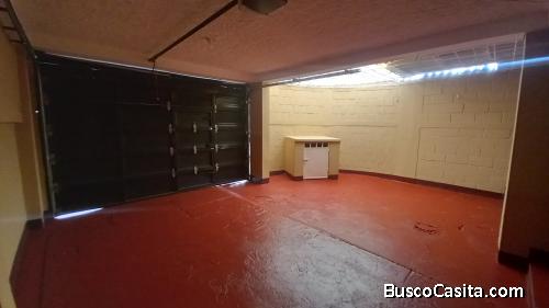 En venta casa en Lomas del Rodeo