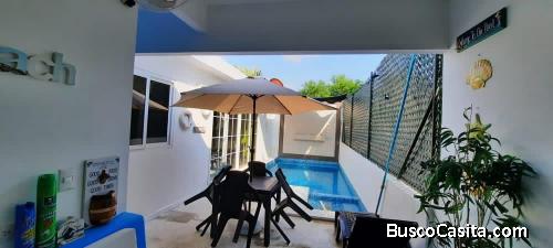 En venta o renta Villa en Playa de Monterrico