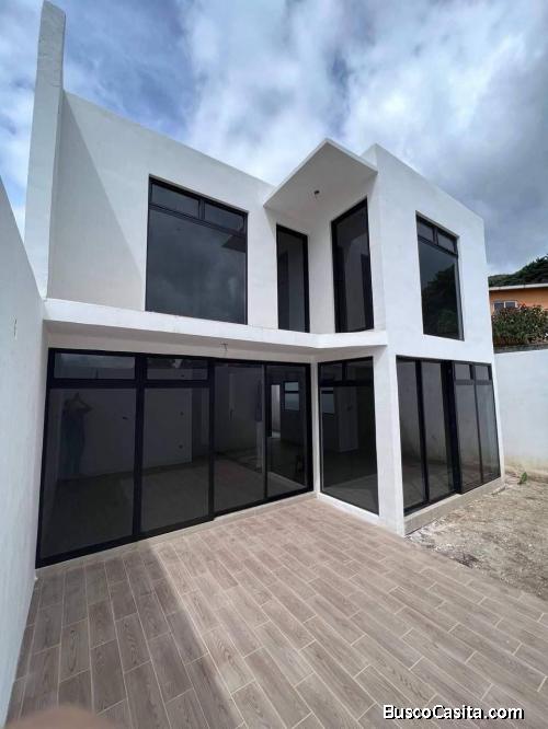 Casa En Venta En Santa Lucia Milpas Altas; Idi: 134432