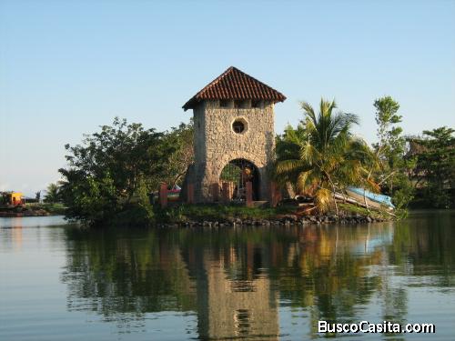 Casa En Alquiler En Amatique Bay Puerto Barrios; Idi: 58289