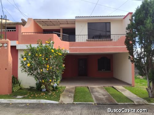 Linda casa en venta en Km.25.5 cruce a Santa Elena Barillas