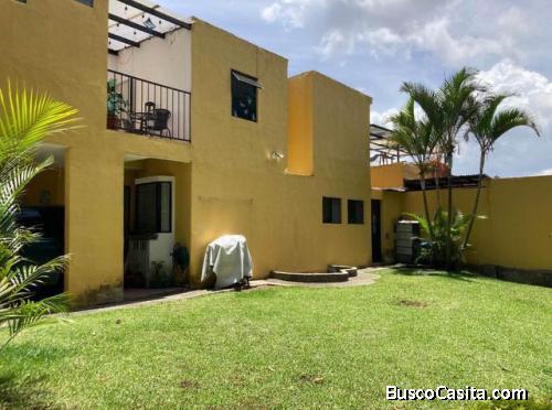 En Venta Casa En Santa Barbara San Cristóbal Mixco; Idi: 141435