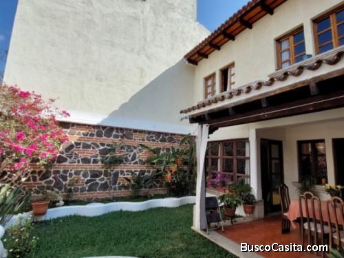 Casa En Venta Tipo Colonial Jocotenango, Sacatepéquez; Idi: 127926