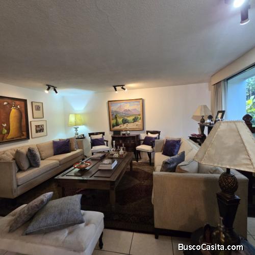 Casa en venta en 20 calle de la zona 10 condominio