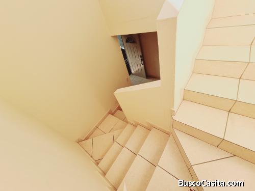 Vendo Casa en zona 17