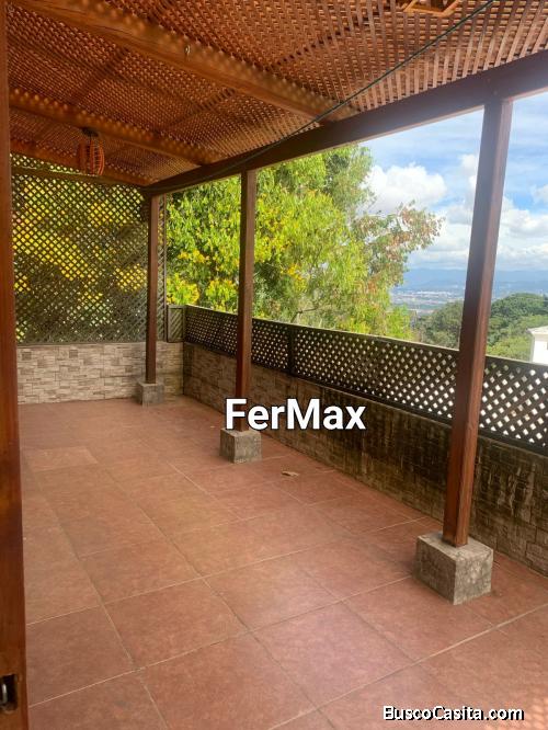 Se vende casa en km 19 carretera Roosevelt.  Cerca del colegio Montano 