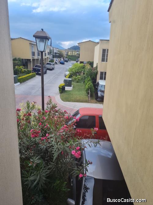 Casa En Venta, Alamedas de Santa Rita II, Villa Nueva