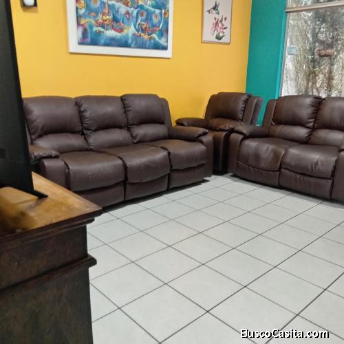 Casa en Venta, 3 niveles en excelente ubicación
