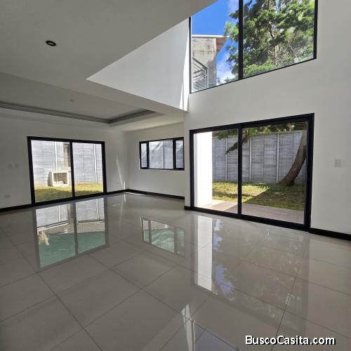 Casa en Venta en Llano Alto km 19 Carretera al Salvador